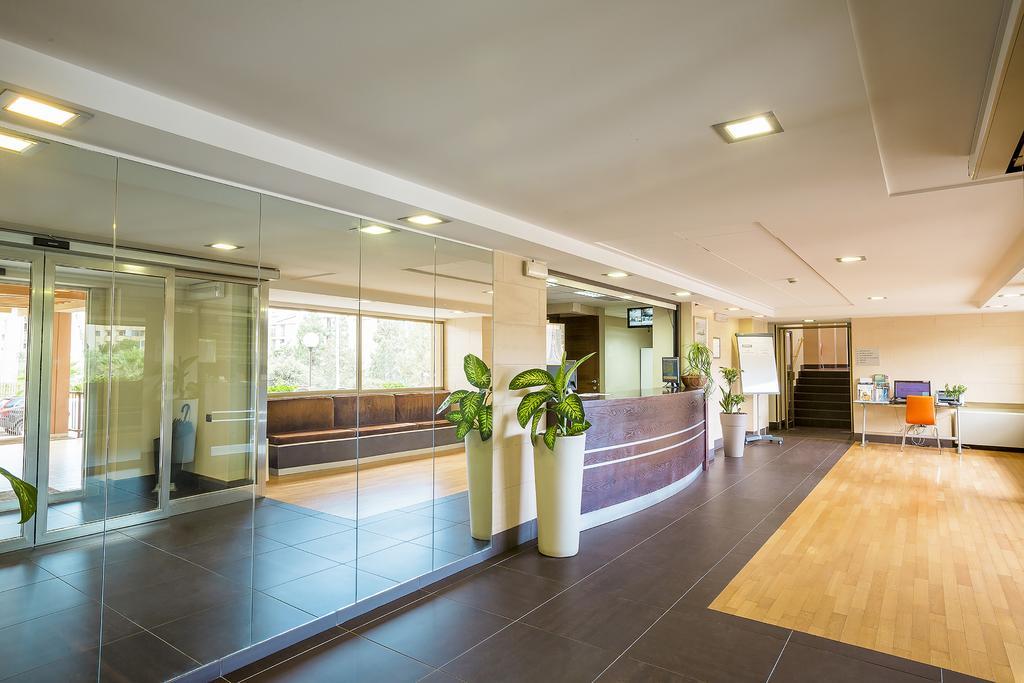 Hotel Residence Ulivi E Palme Cagliari Esterno foto